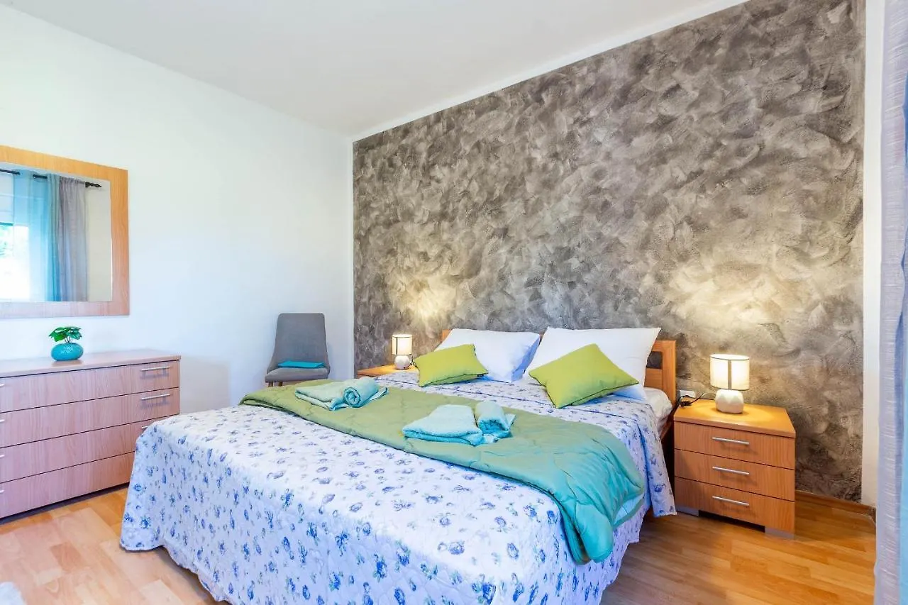 Chubi 2Br Apt Parking Terrace Bbq Vegetable Garden Zadar