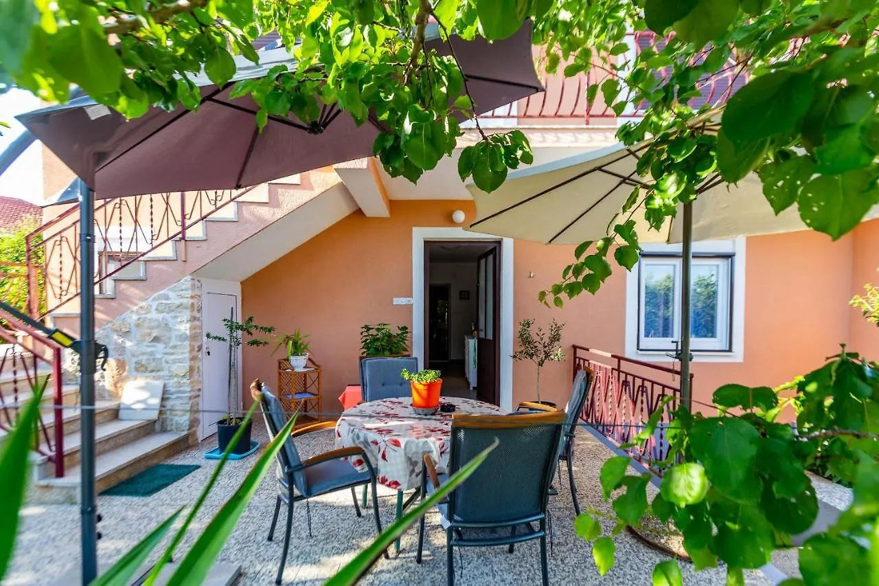 Chubi 2Br Apt Parking Terrace Bbq Vegetable Garden Zadar Apartment