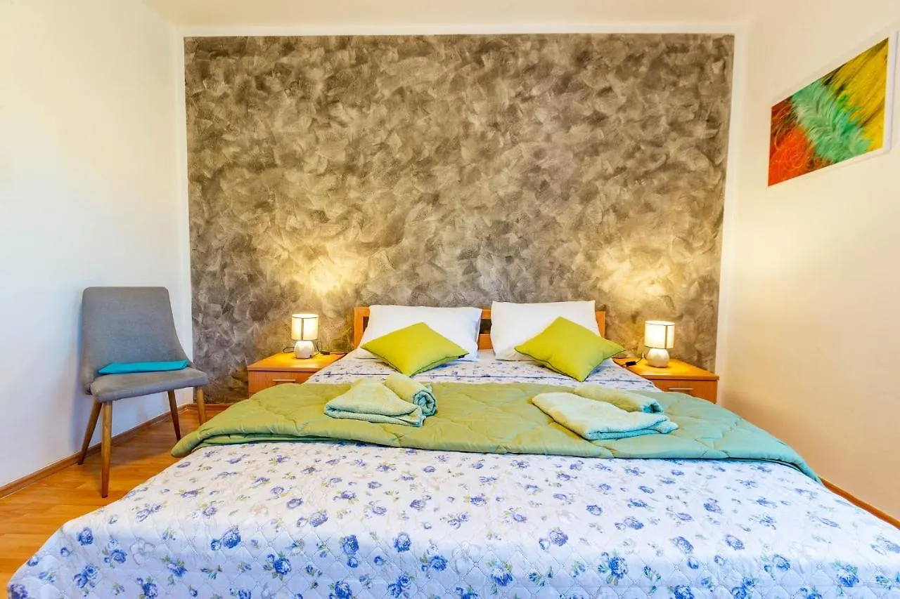 Apartment Chubi 2Br Apt Parking Terrace Bbq Vegetable Garden Zadar