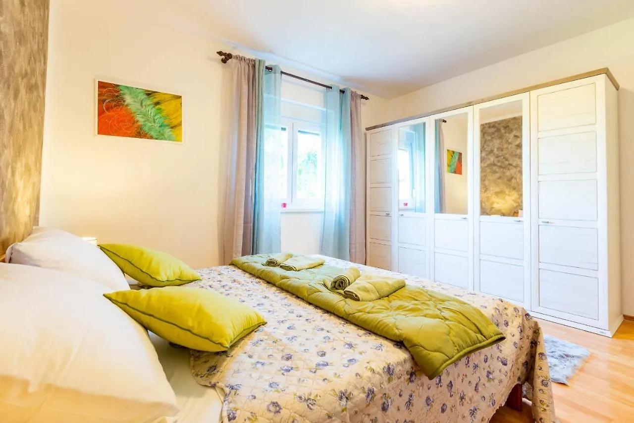 Apartment Chubi 2Br Apt Parking Terrace Bbq Vegetable Garden Zadar